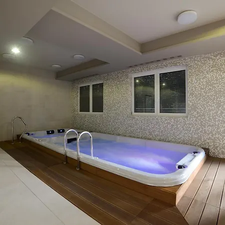 Laguna 20 Apartment *